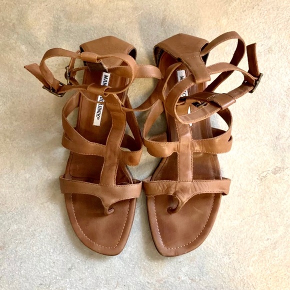 MANOLO BLAHNIK Eliza Caged Sandals - Picture 5 of 7